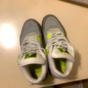 Neon Air Jordan 4